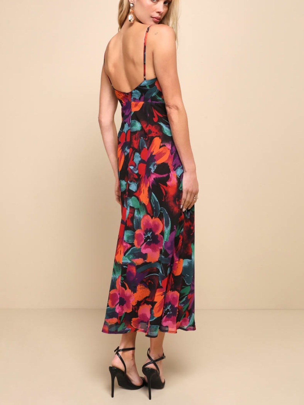 Lulus Beautiful Entrance Multi Floral Twist-Front Midi Dress in Multi Floral - L - Picture 5 of 14